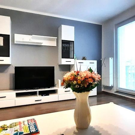 Apartment City Center S "Free Parking" Trnava Exterior foto