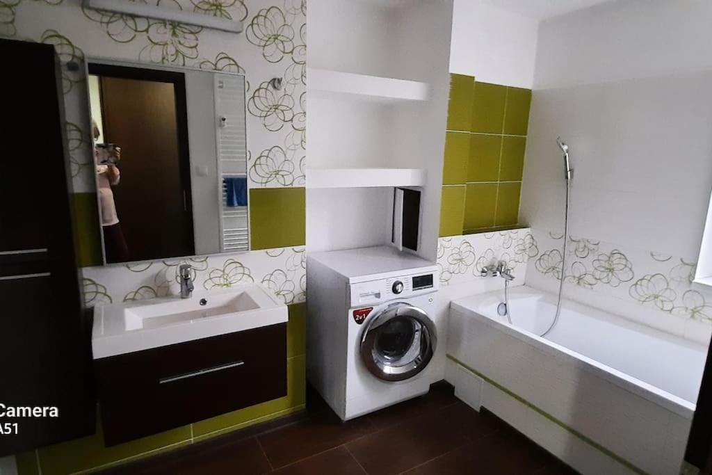 Apartment City Center S "Free Parking" Trnava Exterior foto